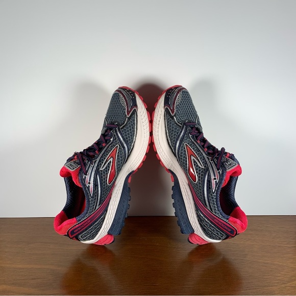 Brooks - Ghost 6 Athletic Shoes Red Gray - Women’s 8.5 - Picture 6 of 8